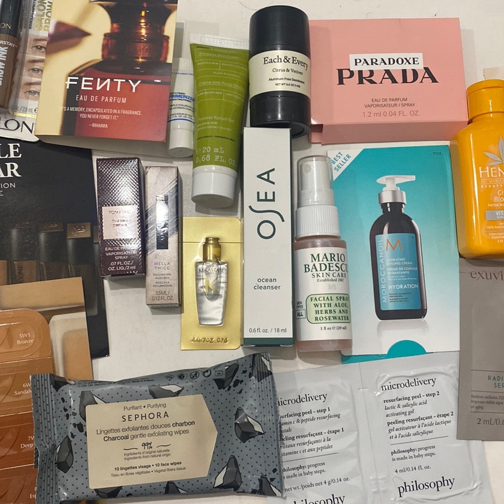 Bundle of samples/minis